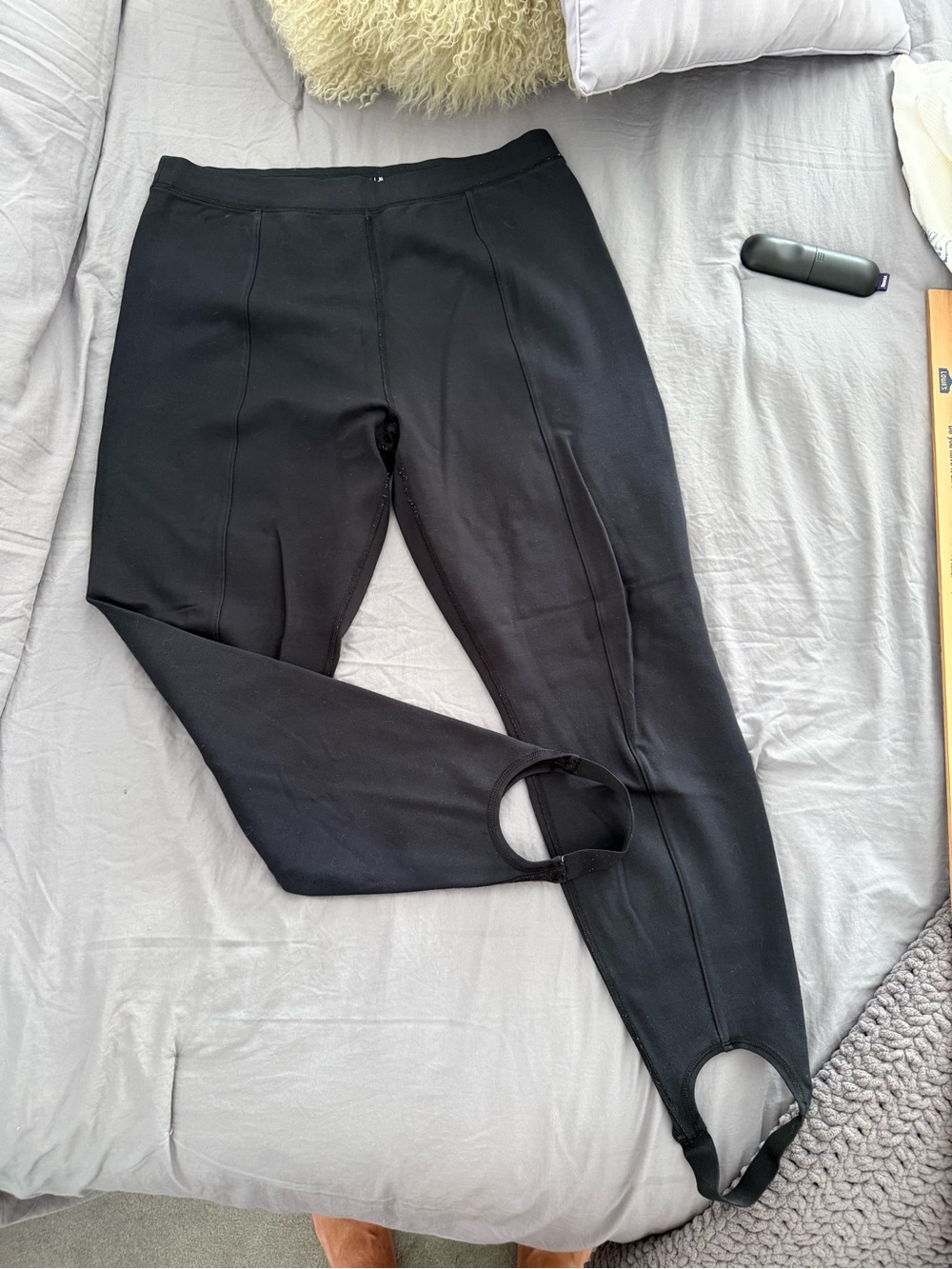Abercrombie Women’s Stirrup Leggings - Classic Stretch Pants